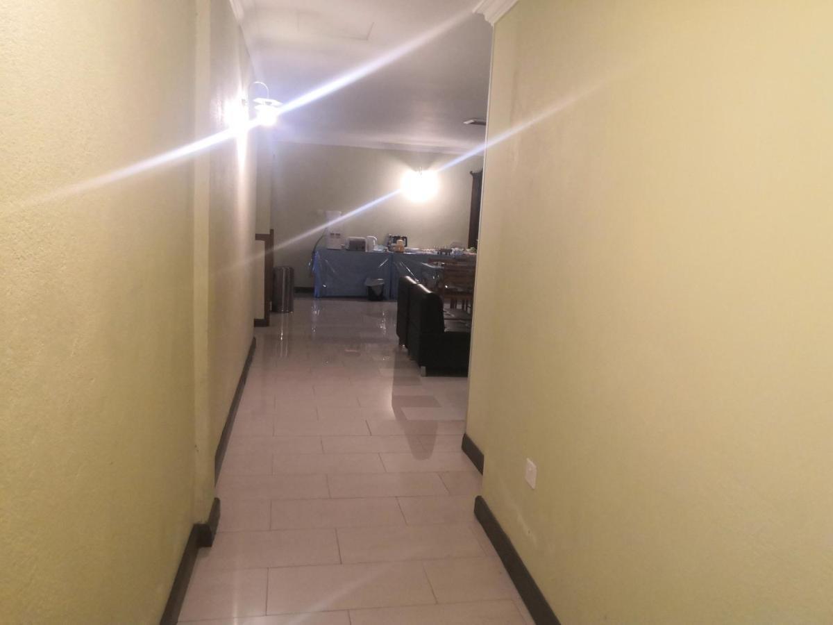 Oyo 90473 Opah Inn Hotel Kampong Ayer Terjun エクステリア 写真