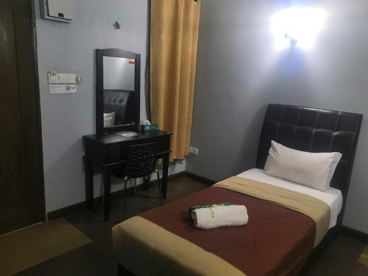 Oyo 90473 Opah Inn Hotel Kampong Ayer Terjun エクステリア 写真